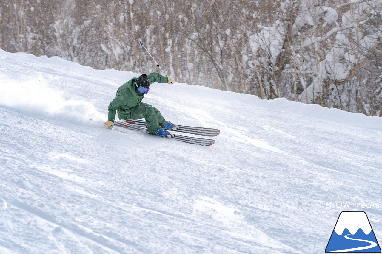 最高に気持ちの良いキロロの雪を滑る！北海道発 スキー・アウトドア専門店『パドルクラブ』のスタッフたちの休日。【ゲレンデパウダー編】in キロロリゾート